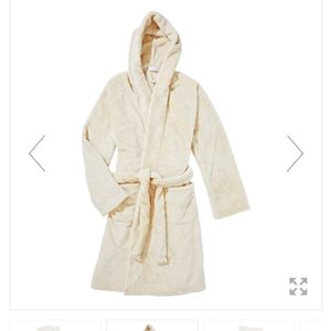 Summer & Rose Cozy Robe